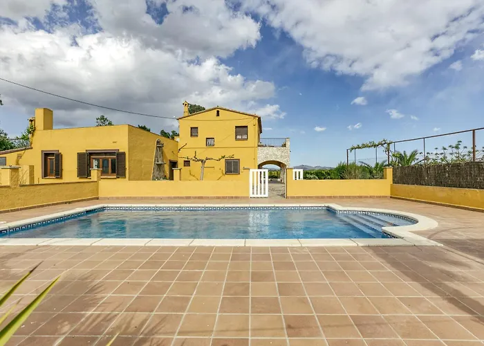 Les Cabretes Vilanova De La Muga